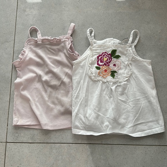 Janie and Jack 2T tank Bundle - Picture 1 of 3